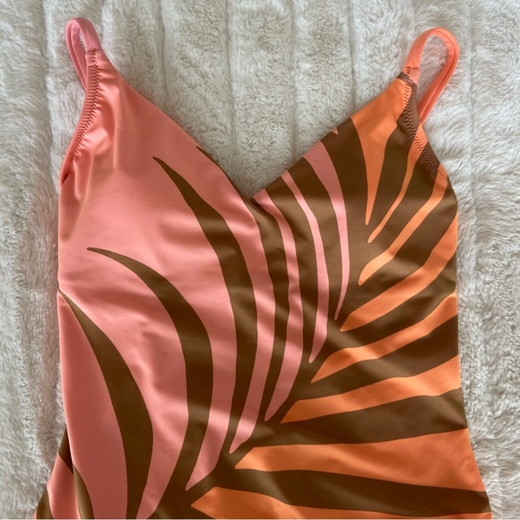 🌿|NWT| Sanctuary x Anthropologie High Leg One Piece Swimsuit - Picture 6 of 11